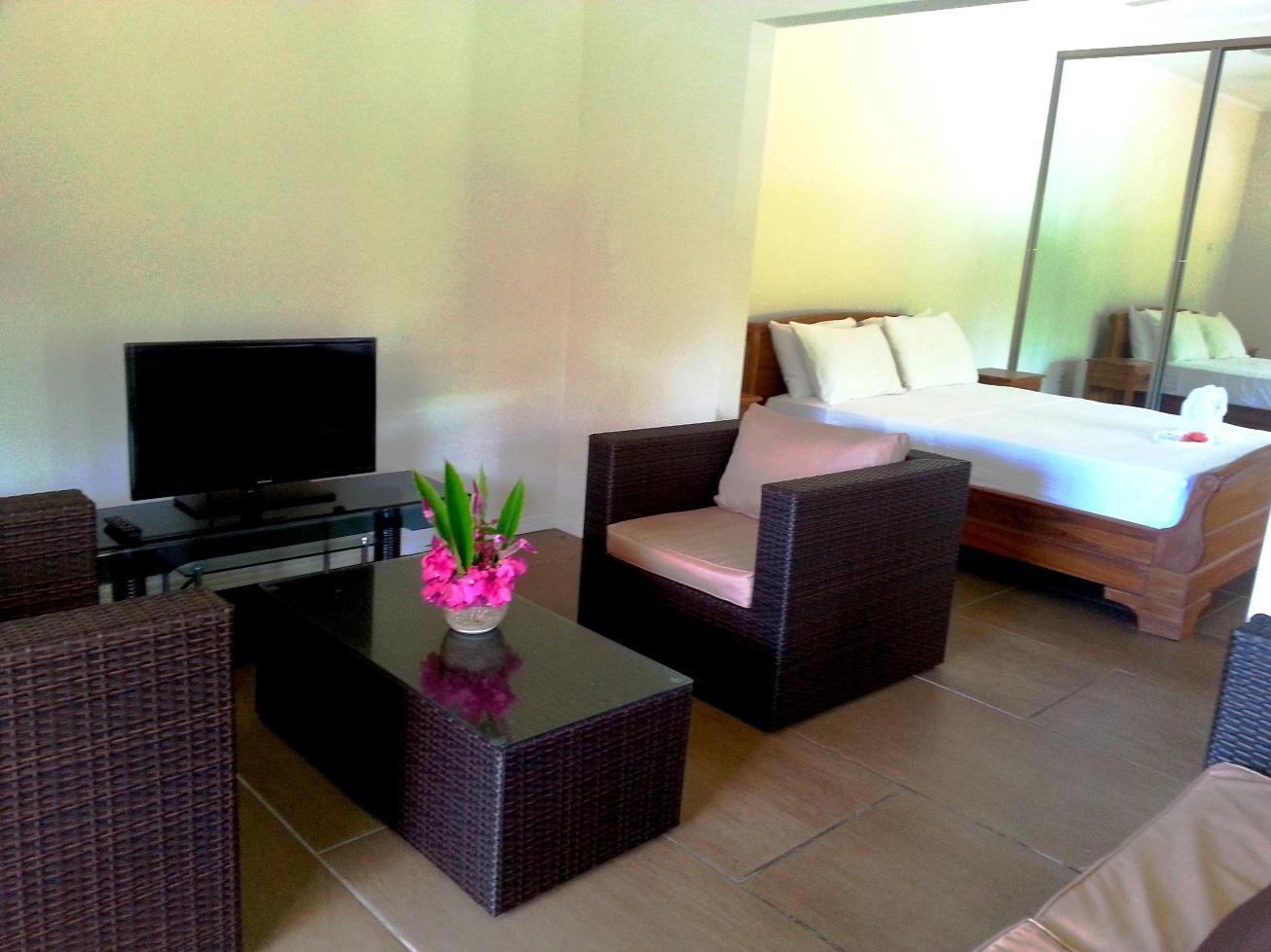 Summer Self Catering Baie Sainte Anne Bagian luar foto