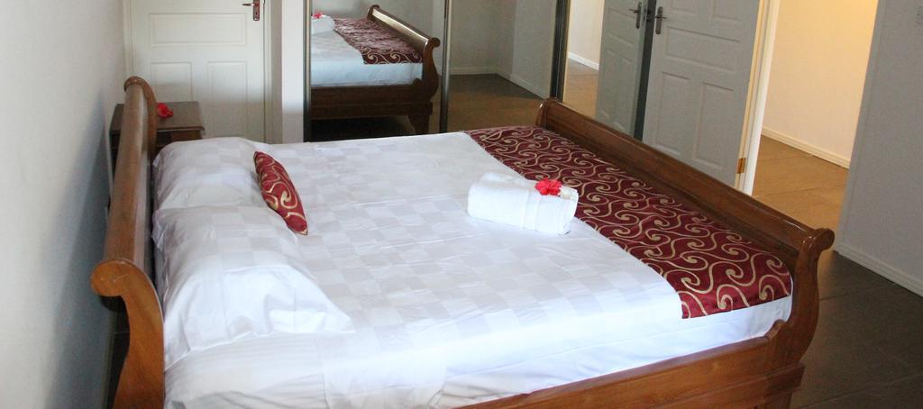 Summer Self Catering Baie Sainte Anne Bagian luar foto