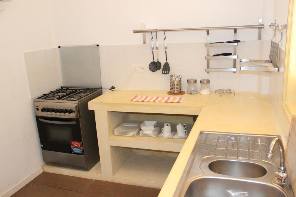Summer Self Catering Baie Sainte Anne Bagian luar foto