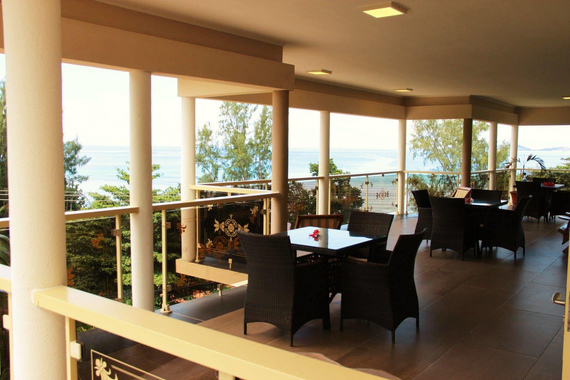 Summer Self Catering Baie Sainte Anne Bagian luar foto